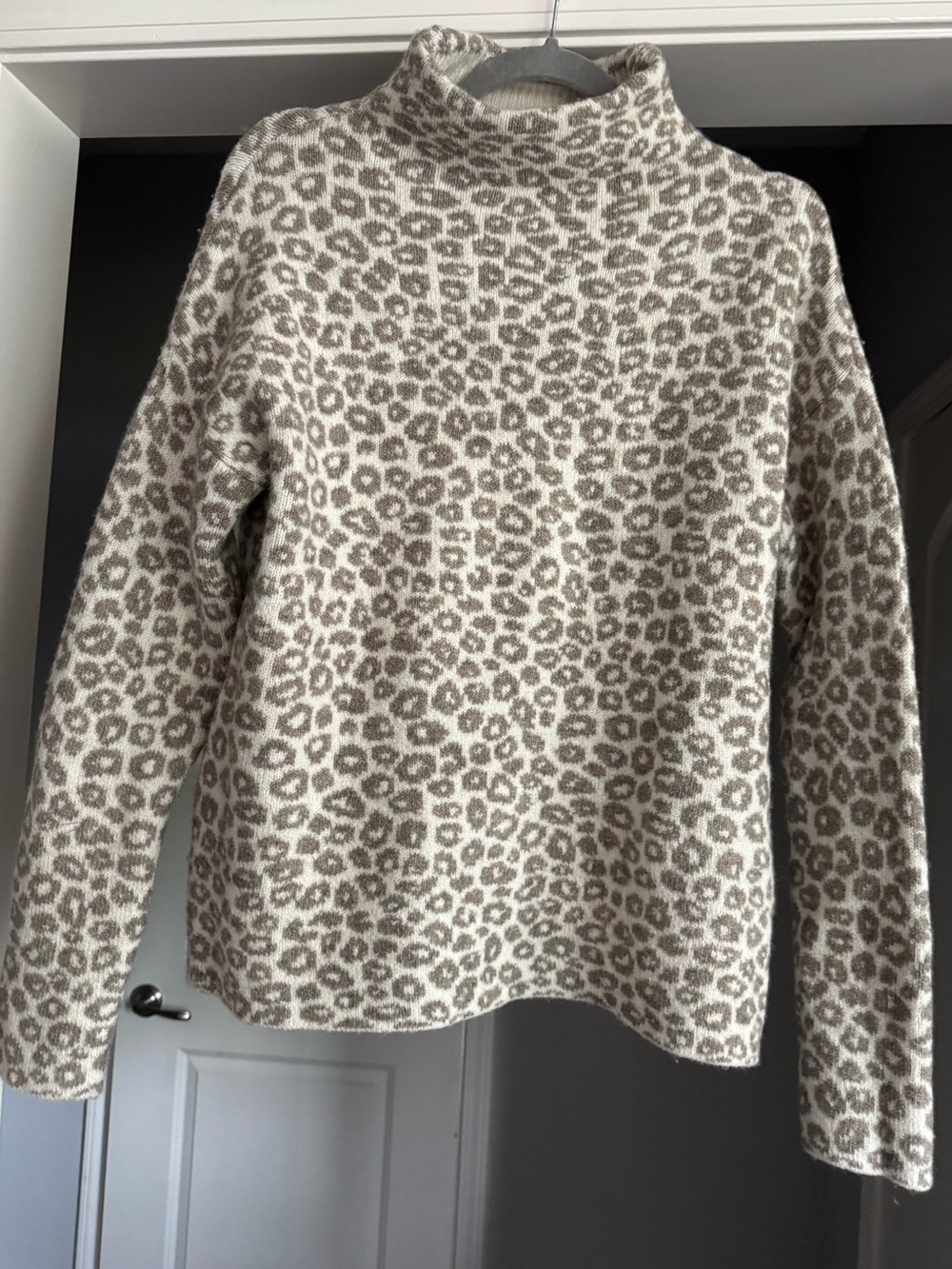 Christian Siriano Leopard Print Mock Neck Merino Wool Blend Sweater Medium
